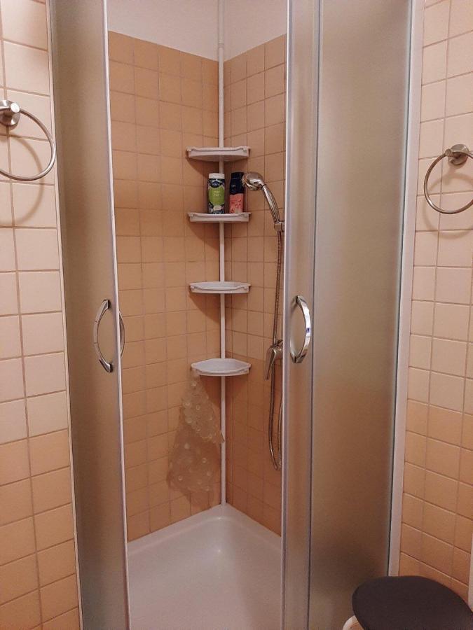 West Apartment *
